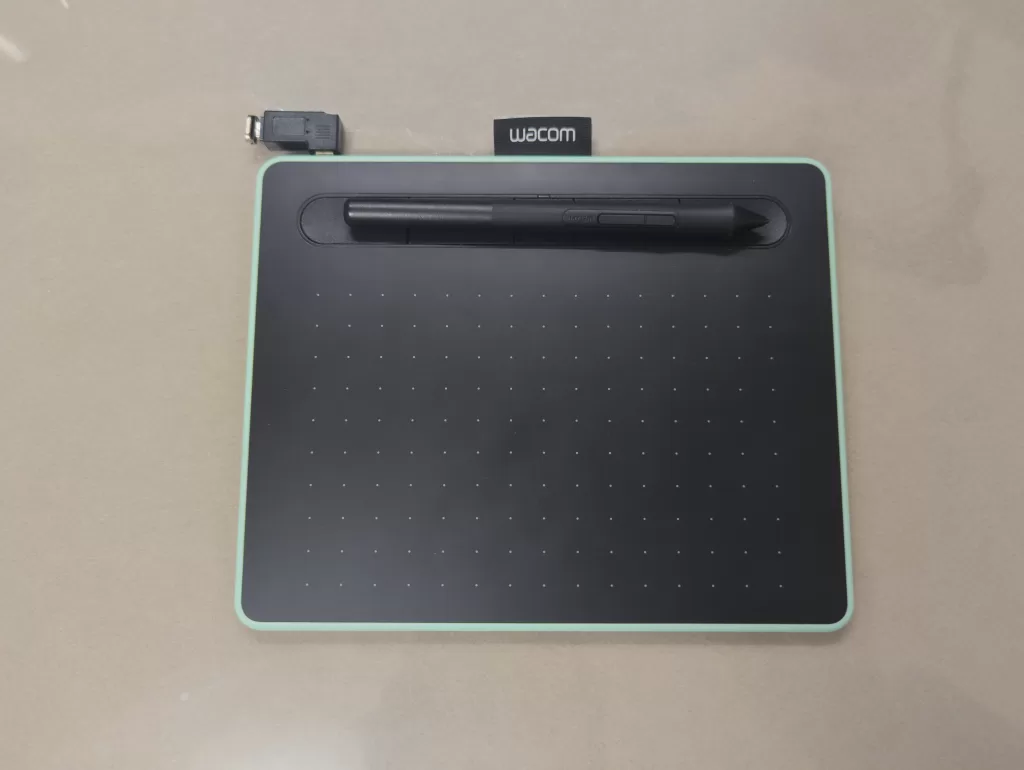 Wacom Intuos Small(ペンタブ)