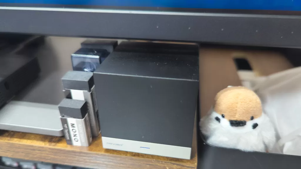 黒い立方体に近いORBIVO Magic Cube